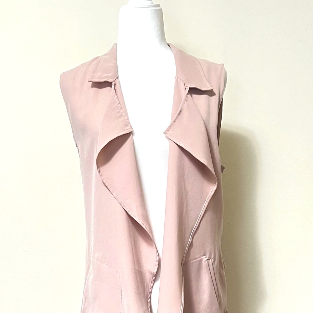 Stoosh Pale Pink 41” Length Sleeveless Back Belt Open Wrap Cloak Vest Jacket M/L - Picture 9 of 14